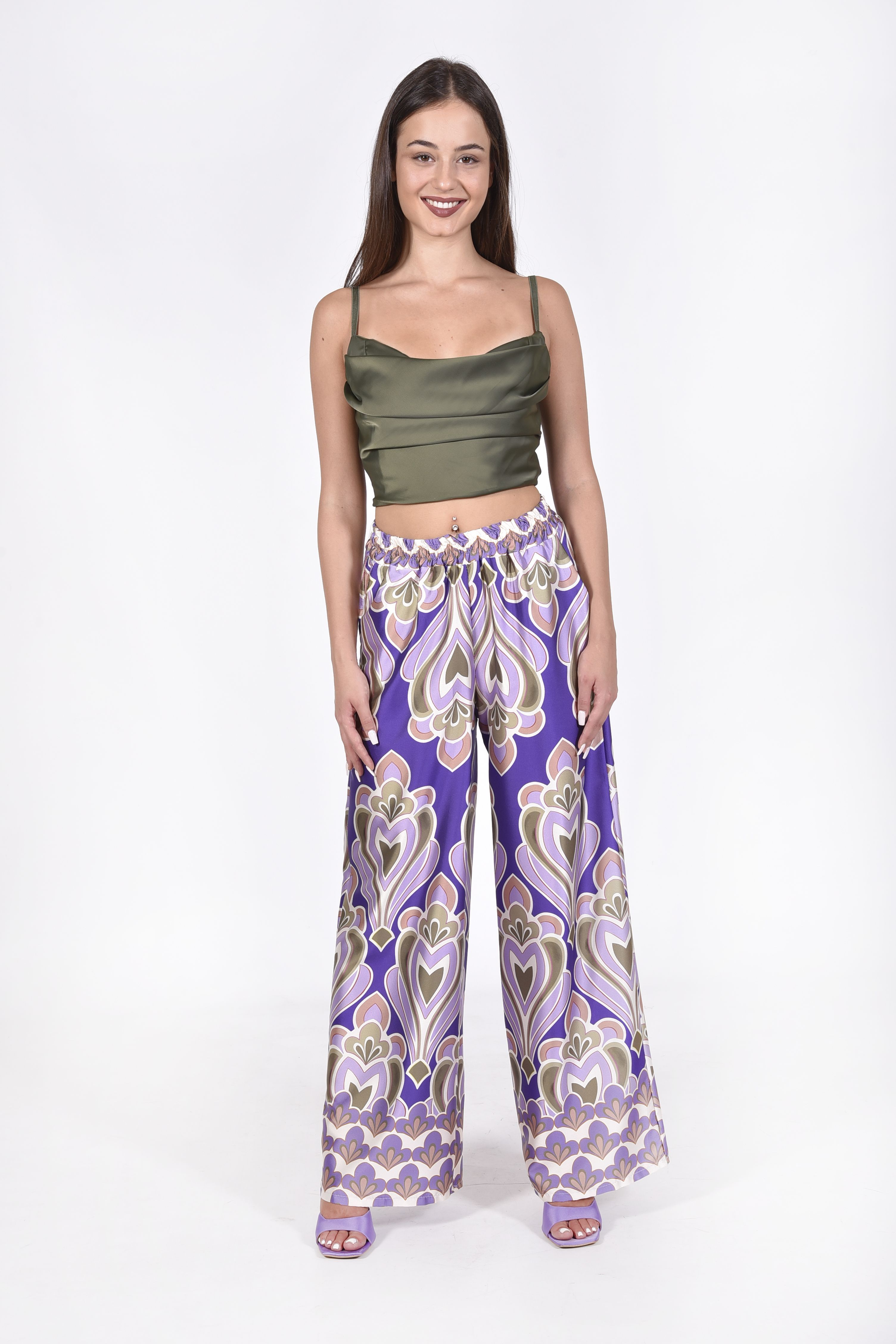 Colorful relaxed pants